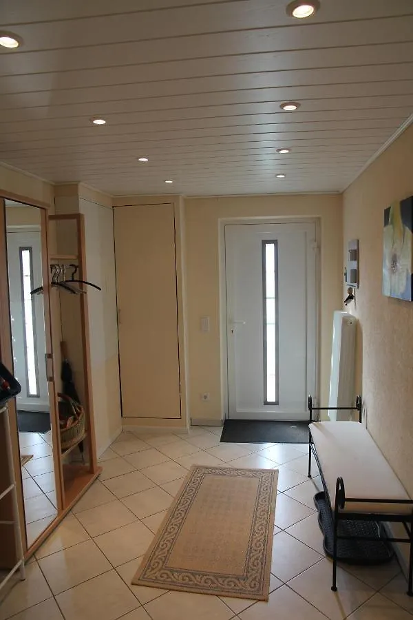 Ferienwohnung -Zur Sonnenleite- Dorfles-Esbach Daire