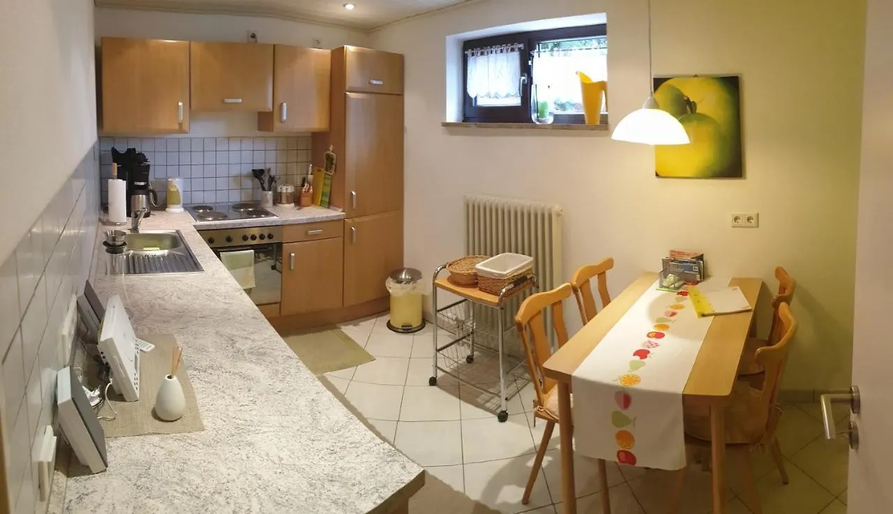 Ferienwohnung -Zur Sonnenleite- Dorfles-Esbach 0*,  Almanya